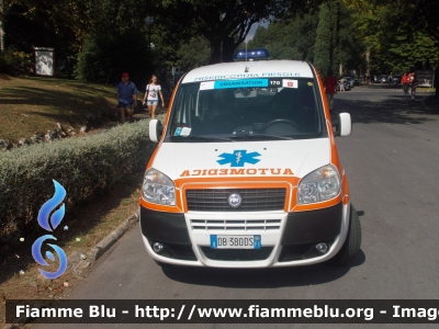 Fiat Doblo' II serie
Misericordia di Fiesole (FI)
Automedica
CODICE AUTOMEZZO: 7
"Soccorso Sanitario Mondiali di Ciclismo 2013"
Montecatini Terme (PT)
Parole chiave: Fiat Doblo'_IIserie