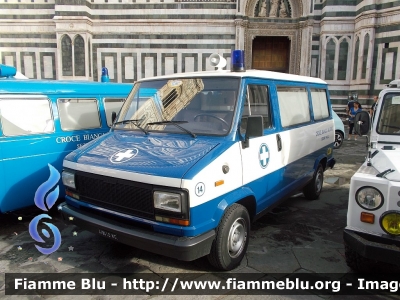 Fiat Ducato I serie
Croce Bianca Milano (MI)
Automezzo esposto a Firenze - Piazza del Duomo 
in occasione della manifestazione "D'epoca 770" organizzata dalla
Misericordia di Firenze.
Parole chiave: Fiat Ducato_I