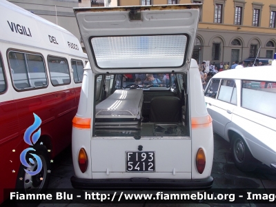 Fiat 900 T
Misericordia di Antella (FI)
Allestita Mariani Fratelli
Automezzo esposto a Firenze - Piazza del Duomo 
in occasione della manifestazione "D'epoca 770" organizzata dalla
Misericordia di Firenze.
Parole chiave: Fiat 900_T