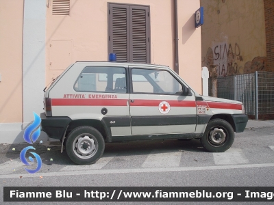  Fiat Panda 4x4 II serie
Croce Rossa Italiana
Comitato Provinciale di Pistoia (PT)
Attivita' Emergenza
Allestita Alessi & Becagli
CRI 939 AB
CODICE AUTOMEZZO
PT-51-59-21

	
Parole chiave: Fiat Panda_4X4_II