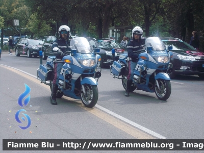 Bmw R850RT II serie
Polizia di Stato
Polizia Stradale
Scorta Giro d'Italia 2015
Montecatini Terme
Parole chiave: Bmw R850RT_IIserie Giro_Italia_2015