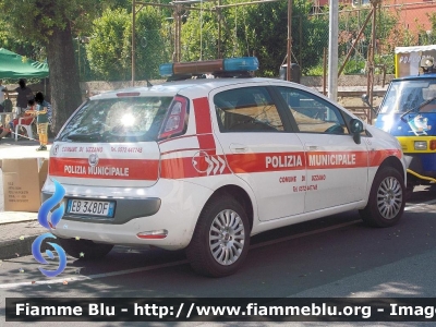 Fiat Punto Evo
Polizia Municipale
Comune di Uzzano (PT)
Parole chiave: Fiat Punto_Evo