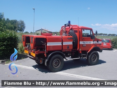 Bremach Fauno 4x4
Vigili del Fuoco
Comando Provinciale di Pistoia (PT)
Distaccamento di Montecatini Terme
Allestimento Rampini RBT 850
VF 17633
Parole chiave: Bremach Fauno_4x4