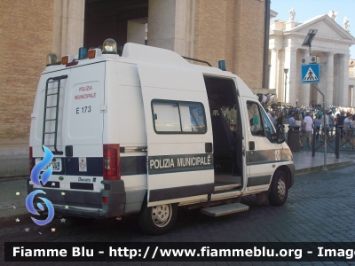 Fiat Ducato III serie
Polizia Municipale Roma
Parole chiave: Fiat Ducato_III