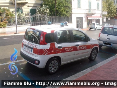 Fiat Nuova Panda II serie
Polizia Municipale
Montecatini Terme (PT)
POLIZIA LOCALE YA 779 AM
Parole chiave: Fiat Nuovapanda_II