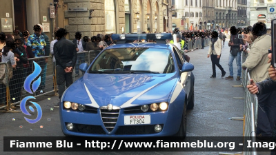 Alfa Romeo 159 
Polizia di Stato
Polizia Stradale
Polizia F7304
Qui fotografata in occasione della visita di Papa Francesco a Firenze il 10/11/2015
Parole chiave: AlfaRomeo 159_PapaFrancescoFirenze