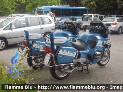 Bmw R850RT II serie
Polizia di Stato
Polizia Stradale
POLIZIA G0499
POLIZIA G0107
Parole chiave: Bmw R850_II