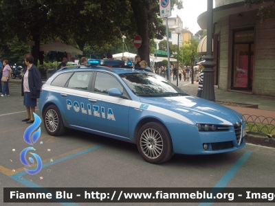 Alfa Romeo 159 Sportwagon Q4
Polizia di Stato
Polizia Stradale
POLIZIA H0768
Parole chiave: AlfaRomeo 159_SportwagonQ4