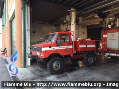 Bremach Fauno 4x4
Vigili del Fuoco
Comando Provinciale di Pistoia
Distaccamento di Montecatini Terme
Allestimento Rampini RBT 850
VF 17633
Parole chiave: Bremach Fauno_4x4 vf17633