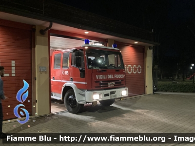 Iveco EuroFire 150E27 I serie
Vigili del Fuoco
Comando Provinciale di Pavia
Distaccamento Volontario di Garlasco
Autopompaserbatoio allestimento 
Iveco-Magirus
Ricondizionata Fortini
VF 18982
