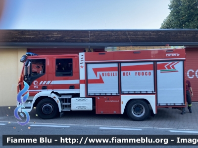 Iveco EuroCargo 140E25 IV serie
Vigili del Fuoco
Comando Provinciale di Pavia
Distaccamento Volontario di Garlasco
AutoPompaSerbatoio  
Allestimento Fortini
VF 29235
