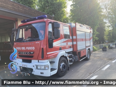 Iveco EuroCargo 150E25 III serie
Vigili del Fuoco
Comando Provinciale di Pavia
Distaccamento volontario di Mortara (PV)
Autopompa Serbatoio allestimento Fortini
VF 27114
