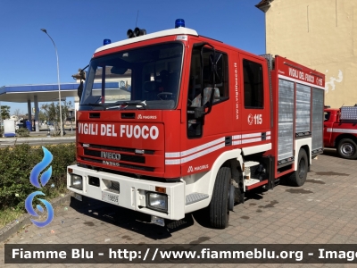 Iveco CityEuroFire 100E21 I serie
Vigili del Fuoco
Comando Provinciale di Pavia
Distaccamento Volontario di Garlasco (PV)
AutoPompaSerbatoio allestimento Iveco-Magirus
VF 19859
