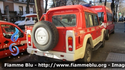 Iveco Massif
Iveco Massif
Vigili del Fuoco
Comando Provinciale di Pavia
VF 26127
Parole chiave: Iveco Massif VF26127 Santa_Barbara_2018