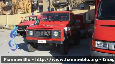 Land Rover Defender 90
Vigili del Fuoco
Comando Provinciale di Pavia
Allestimento Divitec
VF 23857
Parole chiave: Land_Rover Defender_90 VF23857 Santa_Barbara_2018