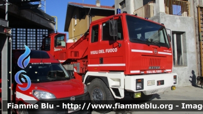 Astra BM305F
Vigili del Fuoco
Comando Provinciale di Pavia
AutoGru 25 ton 
allestimento Agis
Ricondizionata Fortini
VF 15626
Parole chiave: Astra_BM305F Agis VF15626 Santa_Barbara_2018