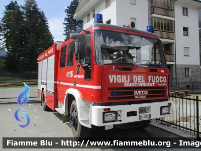 Iveco EuroFire 150E27 I serie
Vigili del Fuoco
Comando Provinciale di Aosta
Distaccamento Volontario di Saint-Vincent (AO)
AutoPompaSerbatoio allestimento Magirus
VF B82 AO
Parole chiave: Iveco EuroFire_150E27_Iserie VFB82AO