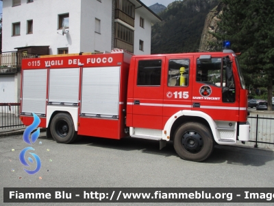 Iveco EuroFire 150E27 I serie
Vigili del Fuoco
Comando Provinciale di Aosta
Distaccamento Volontario di Saint-Vincent (AO)
AutoPompaSerbatoio allestimento Magirus
VF B82 AO
Parole chiave: Iveco EuroFire_150E27_Iserie VFB82AO