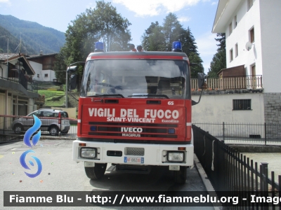 Iveco EuroFire 150E27 I serie
Vigili del Fuoco
Comando Provinciale di Aosta
Distaccamento Volontario di Saint-Vincent (AO)
AutoPompaSerbatoio allestimento Magirus
VF B82 AO
Parole chiave: Iveco EuroFire_150E27_Iserie VFB82AO