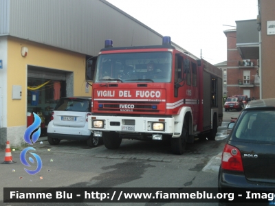 Iveco EuroFire 150E27 I serie 
Vigili del Fuoco
Comando Provinciale di Pavia
Distaccamento Permanente di Vigevano (PV)
AutoPompaSerbatoio allestimento Iveco-Magirus
VF 18566
Parole chiave: Iveco EuroFire_150E27_Iserie VF18566