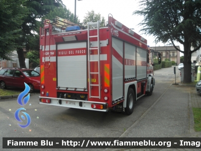 Iveco EuroCargo 150E25 III serie
Vigili del Fuoco
Comando Provinciale di Pavia
Distaccamento volontario di Mortara (PV)
Autopompa Serbatoio allestimento Fortini
VF 27114
Parole chiave: Iveco EuroCargo_150E25_IIIserie VF271414