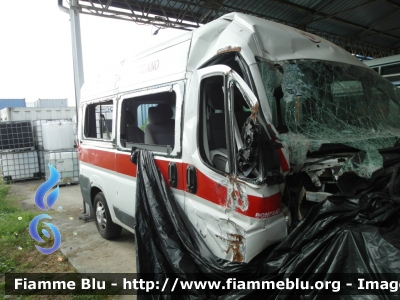 Fiat Ducato X250
Croce Rossa Italiana
Comitato Provinciale di Milano
Allestimento Bonfanti
CRI 339 AB
*Mezzo Incidentato*
