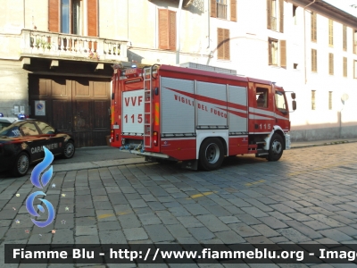 Volvo FL 290 IV serie
Vigili del Fuoco
Comando Provinciale di Pavia 
Distaccamento Permanente di Vigevano (PV)
AutoPompaSerbatoio
Allestimento BAI
VF 27274
Parole chiave: Volvo FL_290_IVserie VF27274