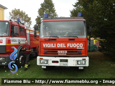 Iveco EuroFire 150E27 I serie
Vigili del Fuoco
Comando Provinciale di Pavia
Distaccamento Volontario di Mede (PV)
AutoPompaSerbatoio allestimento Iveco-Magirus 
VF 18456
