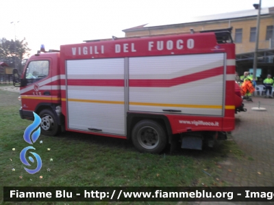 Mitsubishi Canter II serie
Vigili del Fuoco
Comando Provinciale di Pavia
Distaccamento Volontario di Mede (PV)
AutoPompaSerbatoio allestimento BAI
VF 24537
