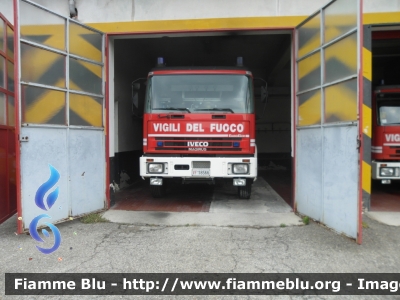 Iveco EuroFire 150E27 I serie
Vigili del Fuoco
Comando Provinciale di Pavia
Distaccamento Permanente di Vigevano (PV)
AutoPompaSerbatoio allestimento Iveco-Magirus
VF 18566
Parole chiave: Iveco EuroFire_150E27_Iserie VF18566