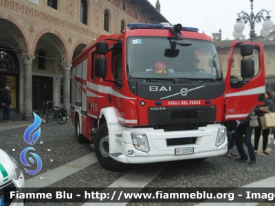 Volvo FL 290 IV serie
Vigili del Fuoco
Comando Provinciale di Pavia 
Distaccamento Permanente di Vigevano (PV)
AutoPompaSerbatoio
Allestimento BAI
VF 27274
Parole chiave: Volvo FL_290_IVserie VF27274