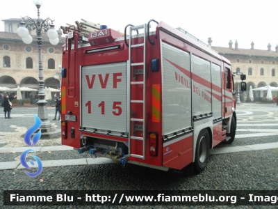 Volvo FL 290 IV serie
Vigili del Fuoco
Comando Provinciale di Pavia 
Distaccamento Permanente di Vigevano (PV)
AutoPompaSerbatoio
Allestimento BAI
VF 27274
Parole chiave: Volvo FL_290_IVserie VF27274