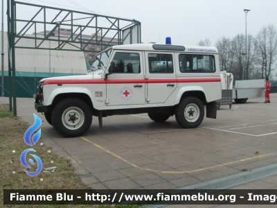 Land Rover Defender 110
Croce Rossa Italiana
Comitato Provinciale di Pavia
CRI A 1994
