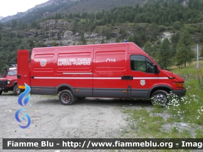 Iveco Daily III serie
Vigili del Fuoco
Corpo Permanente di Aosta
Nucleo NBCR
VF 21509
Parole chiave: Iveco Daily_IIIserie VF21509