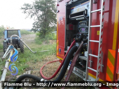 Iveco EuroCargo 180E30 III serie
Vigili del Fuoco
Comando Provinciale di Milano
Distaccamento Permanente di Legnano
AutoBottePompa allestimento Iveco-Magirus
VF 26464
Vano Pompa

*Incendio ditta smaltimento rifiuti Eredi Bertè Mortara 2017*
Parole chiave: Iveco EuroCargo_180E30_III_serie VF26464 Eredi_Bertè_Mortara_2017