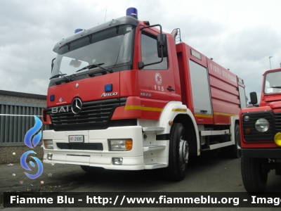 Mercedes-Benz Atego 1828 II serie
Vigili del Fuoco
Comando Provinciale di Pavia
Distaccamento Permanente di Voghera (PV)
AutoBottePompa allestimento Bai 
VF 21690

*Incendio ditta smaltimento rifiuti Eredi Bertè Mortara 2017*
Parole chiave: Mercedes-Benz Atego_1828_IIserie VF21690