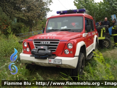 Iveco Massif
Vigili del Fuoco
Comando Provinciale di Pavia
Distaccamento Permanente di Vigevano (PV)
Fuoristrada allestimento Iveco-Magirus
Automezzo acquistato dalla Regione Lombardia
VF 26127

*Incendio ditta smaltimento rifiuti Eredi Bertè Mortara 2017*
Parole chiave: Iveco Massif VF26127