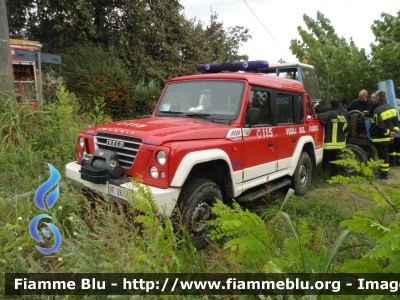 Iveco Massif
Vigili del Fuoco
Comando Provinciale di Pavia
Distaccamento Permanente di Vigevano (PV)
Fuoristrada allestimento Iveco-Magirus
Automezzo acquistato dalla Regione Lombardia
VF 26127

*Incendio ditta smaltimento rifiuti Eredi Bertè Mortara 2017*
Parole chiave: Iveco Massif VF26127