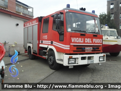 Iveco CityEuroFire 100E21 I serie
Vigili del Fuoco
Comando Provinciale di Pavia
Distaccamento di Vigevano (PV)
AutoPompaSerbatoio allestimento Iveco-Magirus
VF 20969
Parole chiave: Iveco CityEuroFire_100E21_Iserie VF20969 Santa_Barbara_2017