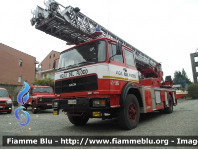 Iveco 160
Vigili del Fuoco
Comando Provinciale di Pavia
Distaccamento Permanente di Vigevano (PV)
AutoScala allestimento Macchi-Magirus
Ricondizionata Fortini
VF 14531
Parole chiave: Iveco 160 VF14531 Santa_Barbara_2017