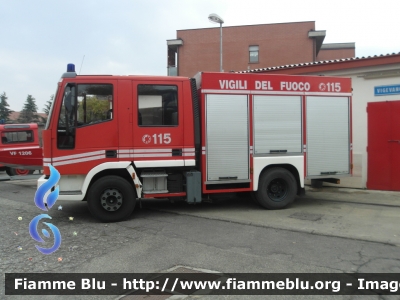 Iveco CityEuroFire 100E21 I serie
Vigili del Fuoco
Comando Provinciale di Pavia
Distaccamento di Vigevano (PV)
AutoPompaSerbatoio allestimento Iveco-Magirus
VF 20969
Parole chiave: Iveco CityEuroFire_100E21_Iserie VF20969 Santa_Barbara_2017