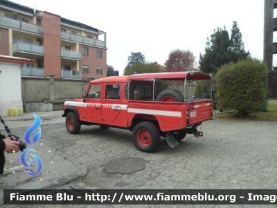 Land Rover Defender 130
Vigili del Fuoco 
Comando Provinciale Pavia
Distaccamento Permanente di Vigevano
VF 18373
Parole chiave: Land_Rover Defender_130 VF18373