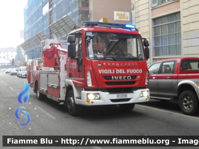 Iveco EuroCargo 110EL22 III serie
Vigili del Fuoco 
Comando Provinciale di Milano
Distaccamento Cittadino di Via Darwin
Piattaforma aerea ribassata 
da 30 metri di sviluppo massimo
Allestimento Multitel-Pagliero
VF 27183

Parole chiave: Iveco EuroCargo_110EL22 IIIserie_VF27183