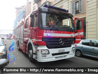 Mercedes-Benz Actros 1841 II serie
Vigili del Fuoco 
Comando Provinciale di Milano
Distaccamento Cittadino di Via Darwin
AutoPompaSerbatoio allestimento BAI
Ricondizionata Fortini
VF 24473
Parole chiave: Mercedes Benz Actros_1841_IIserie_VF24473