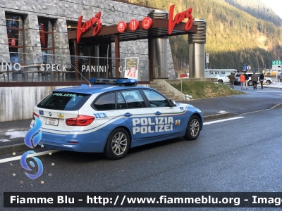 Bmw 330 Touring F31 restyle
Polizia di Stato
Polizia Stradale in servizio sulla A22 "Modena-Brennero"
Allestimento Focaccia
Decorazione Grafica Artlantis
POLIZIA M2221
Parole chiave: Bmw 330_Touring_F31_restyle POLIZIAM2221