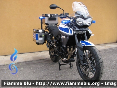 Triumph Tiger 800XR
Polizia Locale
 Castellammare di Stabia (NA) 
Allestimento Bertazzoni
Parole chiave: Triumph Tiger_800XR