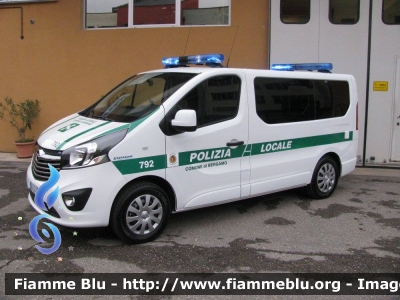 Opel Vivaro III serie
Polizia Locale Bergamo
Allestimento Bertazzoni
POLIZIA LOCALE YA 569 AN
Parole chiave: Opel Vivaro_IIIserie POLIZIALOCALEYA569AN