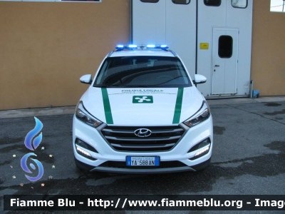 Hyundai Tucson II serie
Polizia Locale
Unione dei Comuni Casalbuttano ed Uniti (CR)
Allestimento Bertazzoni
POLIZIA LOCALE YA 588 AN
Parole chiave: Hyundai Tucson_IIserie POLIZIALOCALEYA588AN