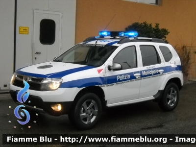 Dacia Duster
Polizia Municipale 
Comune di Castel San Giovanni (PC) 
Allestimento Bertazzoni 
POLIZIA LOCALE YA 842 AJ
Parole chiave: Dacia Duster POLIZIALOCALEYA842AJ