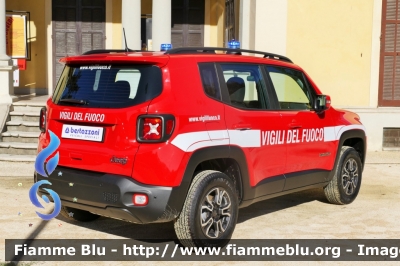 Jeep Renegade restyle
Vigili del Fuoco
Veicoli acquisiti dalla Direzione Regionale Lombardia
Allestimento Bertazzoni
Parole chiave: Jeep Renegade_restyle